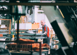 Промышленный рывок: Латвия обогнала ЕС по темпам роста производства