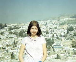  Испанский надо учить в Испании, считает рижская ученица.