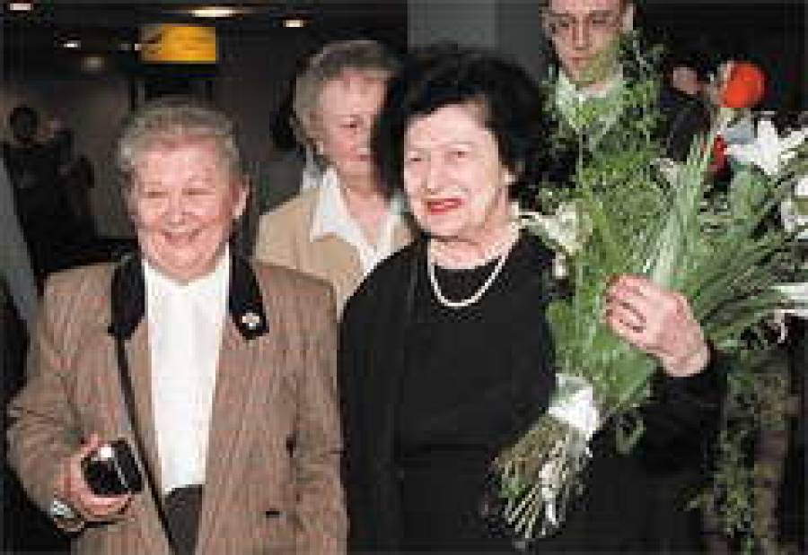  Великая княгиня ЛЕОНИДА ГЕОРГИЕВНА (справа) и Нинель ПОДГОРНАЯ.