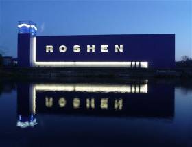 На Украине громят магазины Roshen президента Порошенко