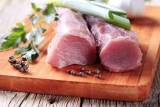 Шведы бьют тревогу: в страну завозят зараженное мясо