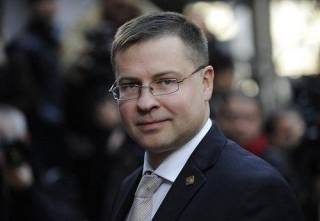 Мистер Евро награжден орденом трех звезд
