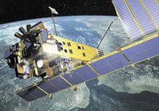 Компания EADS Astrium объявила, что новый спутник станет преобразовывать солнечную энергию в излучение инфракрасного лазера, которое будет улавливаться на Земле и превращаться в электроэнергию.
