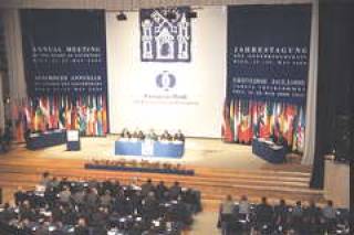 Европа обживает Ригу.ЕБРР напомнили, что он в ответе за тех, кого приручил.