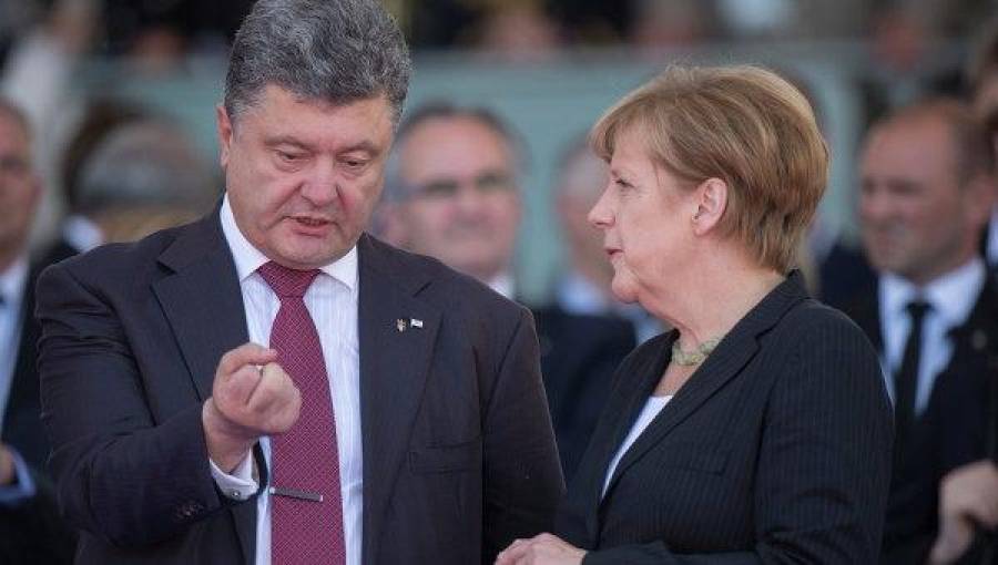 Президент Украины Петр Порошенко (слева) и канцлер Германии Ангела Меркель