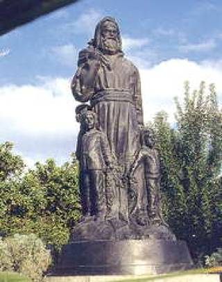  Памятник святому Николаю в Турции.