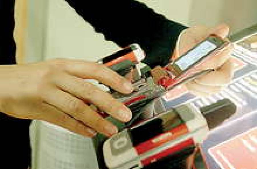 Мобильник заменит ноутбук