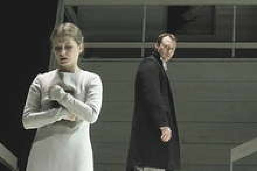 "Обрыв" в постановке Адольфа Шапиро (МХТ).