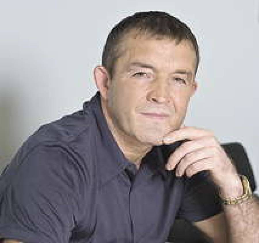 Н.Ермолаев, президент компании Dinaz.