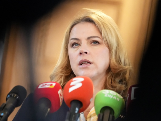 Премьер-министр Силиня подала в отставку