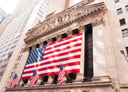 Биржи падают: рост инфляции в США тревожит инвесторов