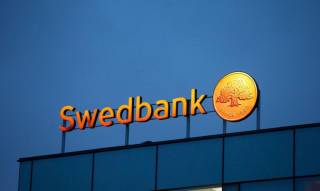 Swedbank уволил исполнительного директора