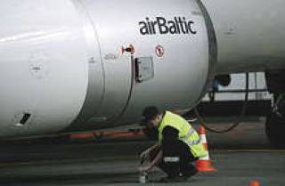 Авиакомпания airBaltic жалуется на нечестную конкуренцию.