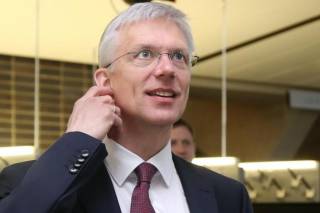 Президент уполномочил Кариньша начать консультации о формировании коалиции