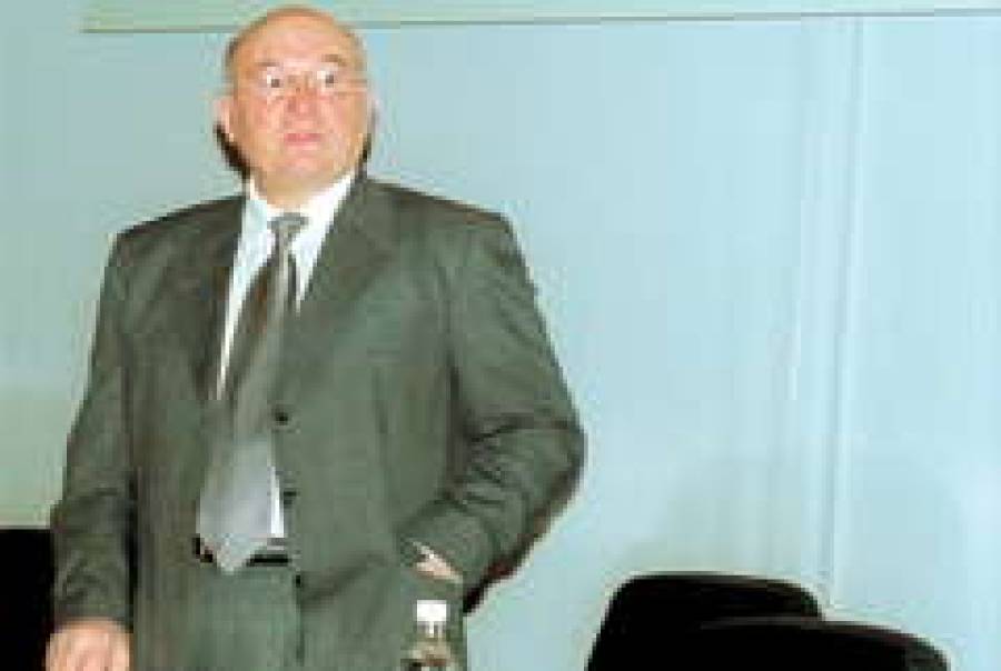 Юрий Лужков в Ригу не приедет