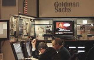 Комиссия по ценным бумагам и биржам США подала иск к Goldman Sachs, обвинив банк в мошенничестве.