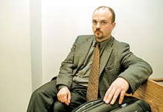 Бизнес в лицах и фактах