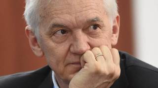 В рамках расследования также выясняется, есть ли связь между предполагаемыми коррупционными финансовыми операциями Геннадия Тимченко и личным имуществом Владимира Путина.