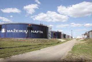 Потенциального покупателя завода Orlen Lietuva будет подбирать японский банк Nomura.