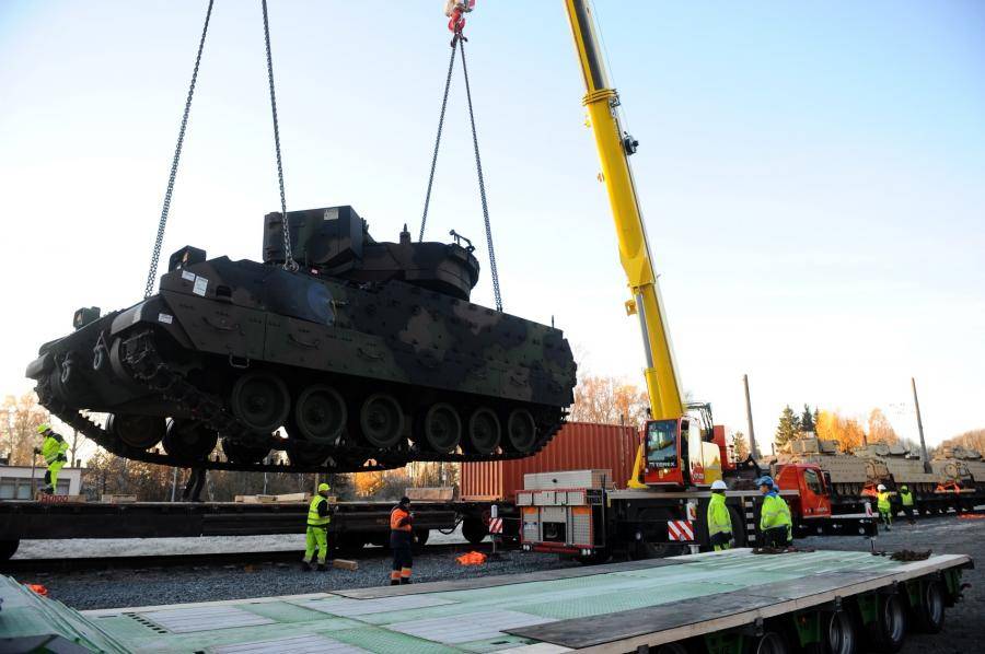 Министры стран ЕС подпишут соглашение о передвижении военных в Европе