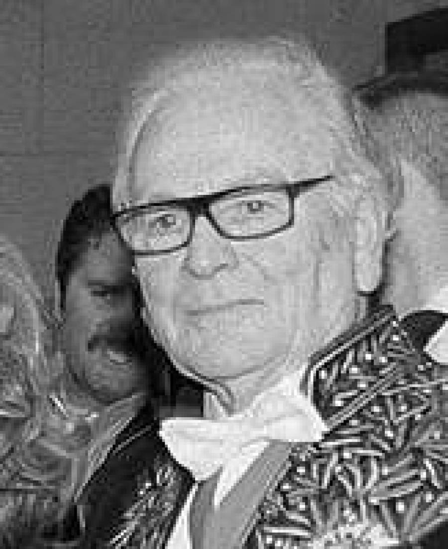 Пьер Карден.