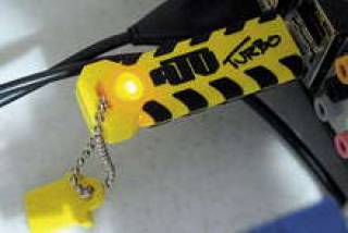 Сотрудники часто используют личные незащищенные флэш-накопители для хранения ценной корпоративной информации.