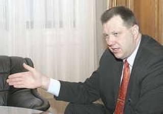 Оскар Спурдзиньш: “Налоги снижать надо продуманно”.