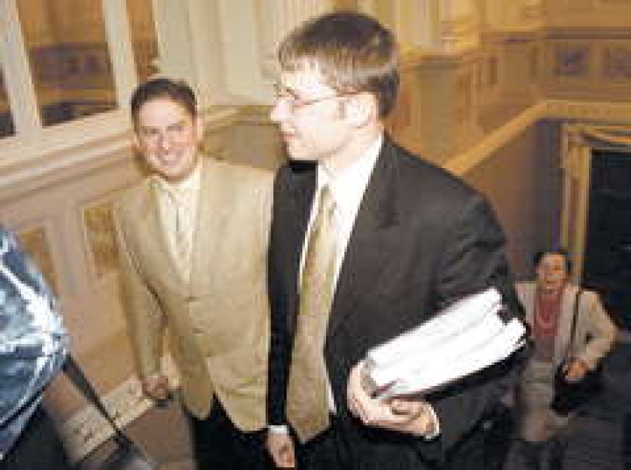  Проект бюджета 2003 года — в надежных руках Валдиса Домбровскиса.