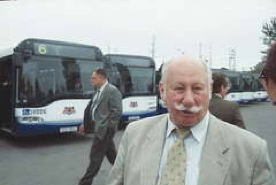  Петерис СИМАЖ и его автобусы.