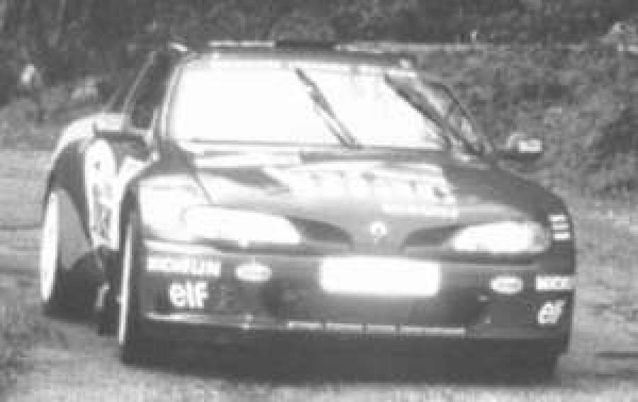 "Renault Megane" так же стремителен на латвийском рынке, как этот раллийный болид "Renault Maxi Megane".