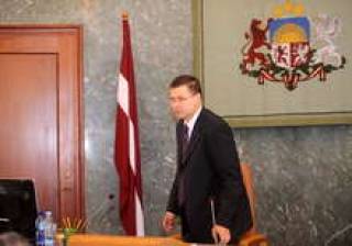 Распределили деньги из будущего