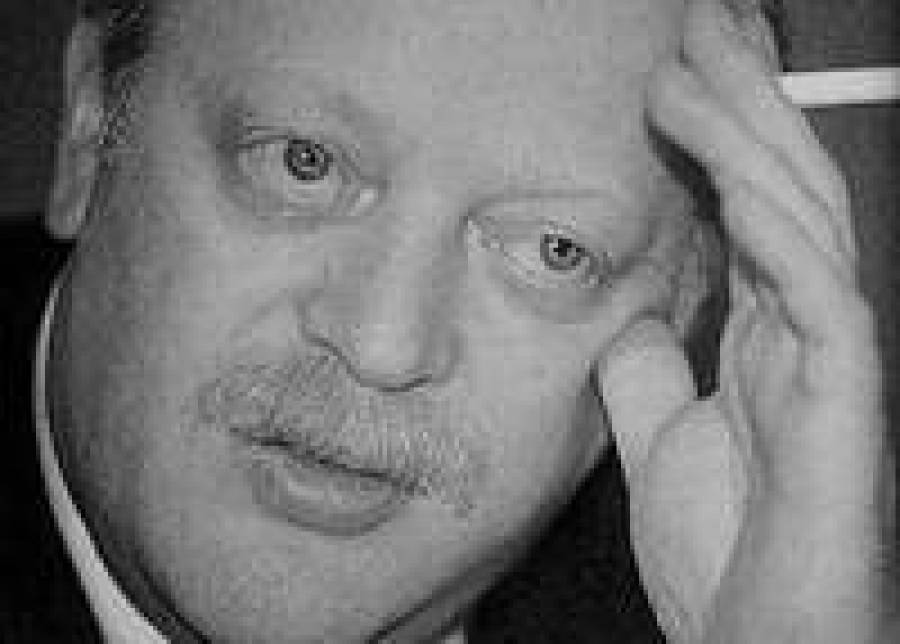 Назвать и обезвредитьОлигархов погонят по Смоленскому тракту.