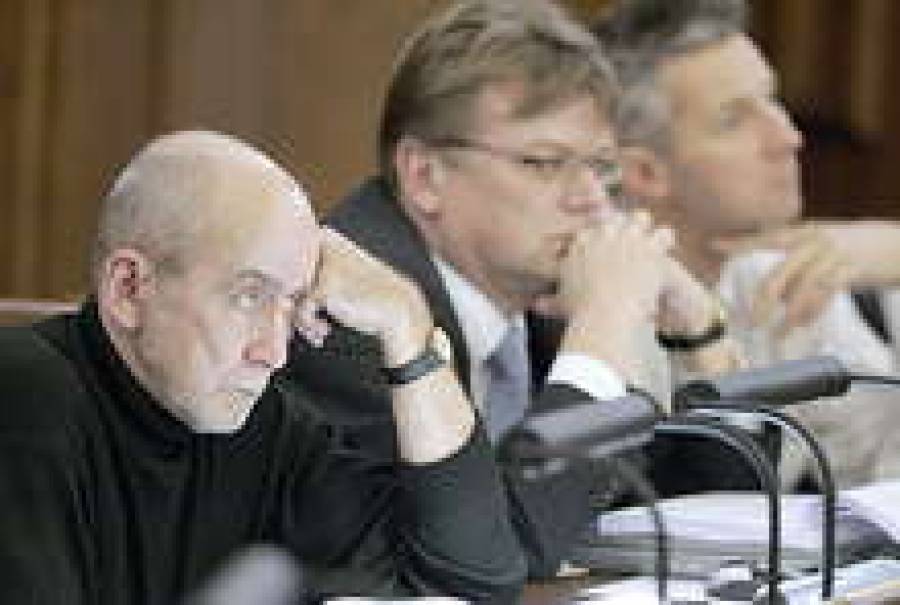 14 ноября 2008 года. Депутаты Сейма мучительно утверждают бюджет на 2009 год, который скоро все равно придется переверстывать.