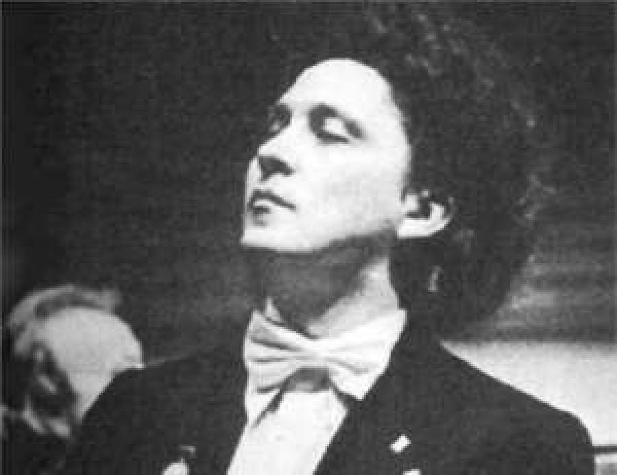 Василий СИНАЙСКИЙ в Зап. Берлине, победитель конкурса им. Караяна (1973). 