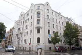 Здание бывшей школы Гердера на ул. Сколас с кадастровой стоимостью 692 тыс. евро будет предложено всем желающим.