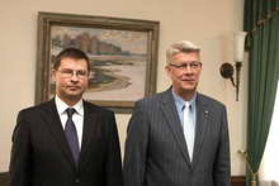 &quot;Единство&quot; Валдиса Домбровскиса и ПРЗ Валдиса Затлерса уже, по сути, объявили себя ядром  будущей коалиции.