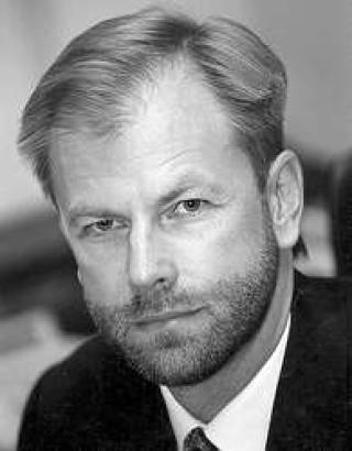  Андрис КЛЯВИНЬШ, президент Latvijas kugnieciba . 