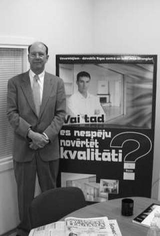 Кент Браун: Чем ближе ЕС, тем сигареты дороже.