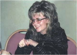 Женщина в окружении драгоценностей.Валентина Мельник больше всего любит подаренное мамой кольцо.