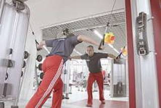 Сняв напряжение в спортзале, сотрудник будет трудиться с удвоенной энергией.