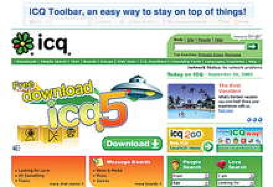 В интернете ICQ  скачивается бесплатно. Отсюда и популярность.
