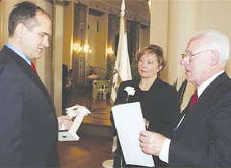 Строители отличились