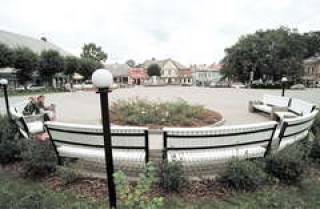  Вокруг тихого провинциального города Тукумса разгорелись шпионские страсти.