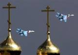 Истребители СУ-27. Пока это только демонстрационный полет на авиасалоне МАКС.