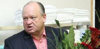 Янис Давис. 