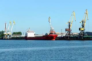 Грузооборот Лиепайского порта за два месяца упал на 14,6%