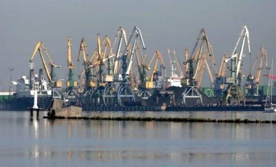 В портах стран Балтии снова рухнул грузооборот