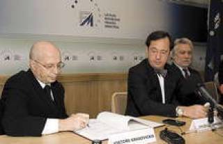 Ноябрь 2008 года. Через минуту Виктор Красовицкий и Валерий Каргин откажутся от Parex banka.