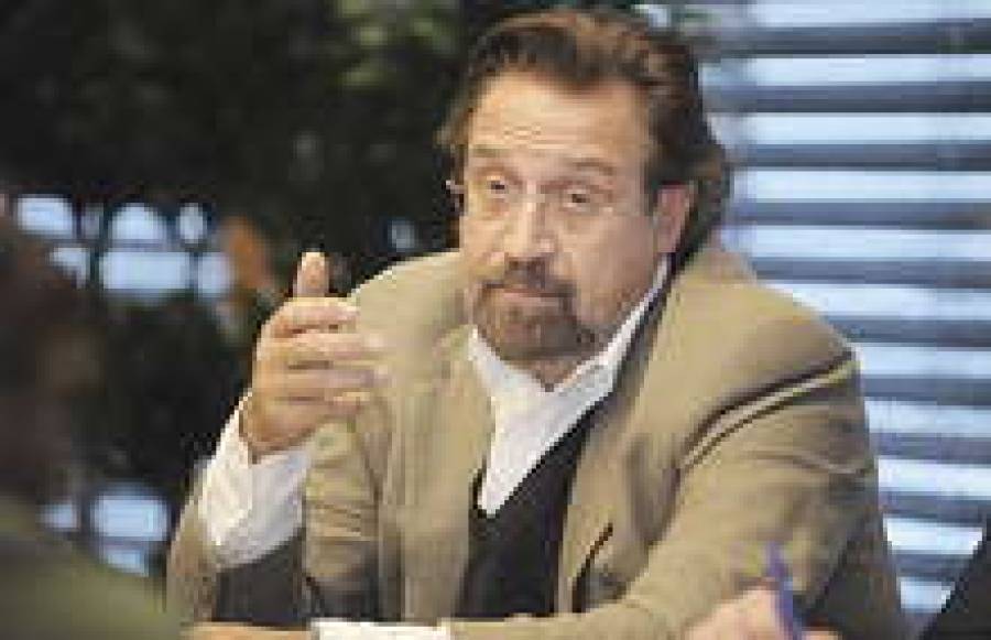 Александр Гафин: “Нужно использовать огромный потенциал рынка России, свое стратегическое положение буферной зоны между Востоком и Западом”.