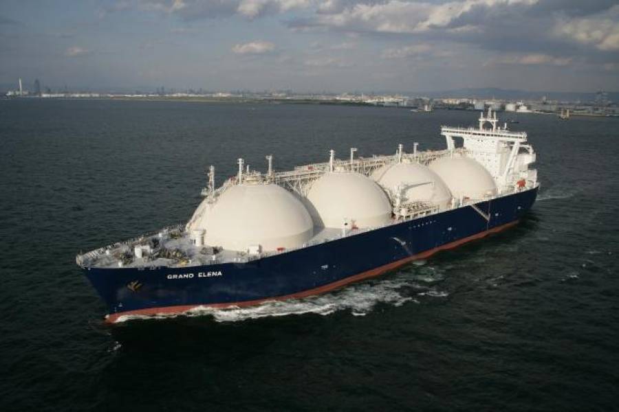 &quot;Газпром&quot; построит на Балтийском море терминал по приему СПГ